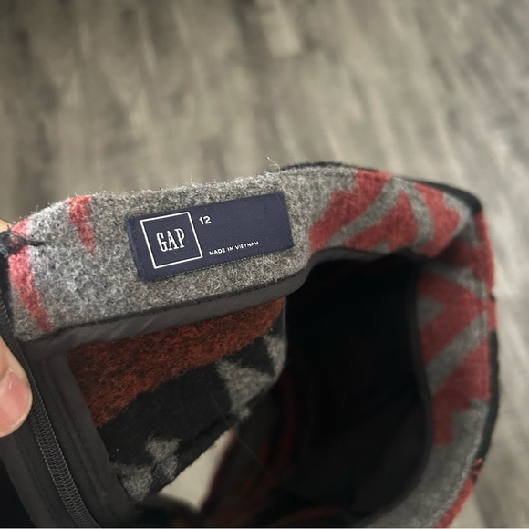 Gap Mini Skirt - Picture 3 of 4